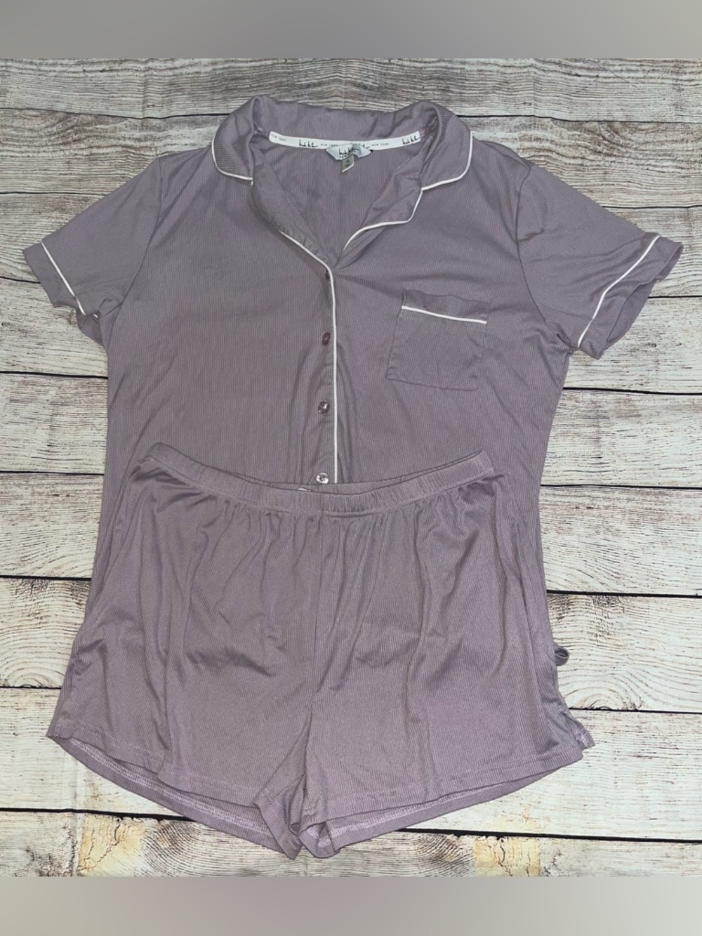 🤎3/$10 Nicole Miller Lavender Mauve Short-Sleeve Pajama Top & Short Set Size XL - Picture 2 of 10